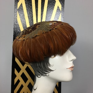 vintage 1950s peasant feather tilt hat mrs maisel style 50s fashion millinery
