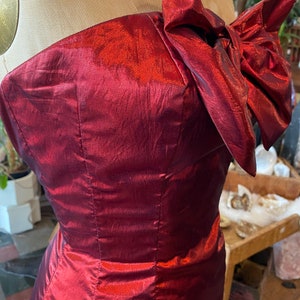 1980s prom dress, red metallic lame', vintage 80s dress, ruched bows, mike benet, strapless cocktail dress, x-small image 5