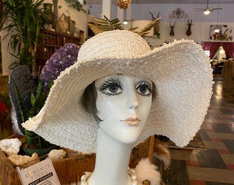 Chapeau à large bord des années 1960, chapeau de paille blanche, chapeau vintage des années 60, sanger harris, derby du Kentucky,