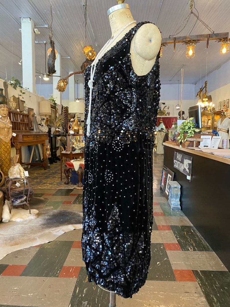 1920s sequin dress, black velvet, vintage flapper dress, size large, peaky blinders, sleeveless shift, 38 image 7