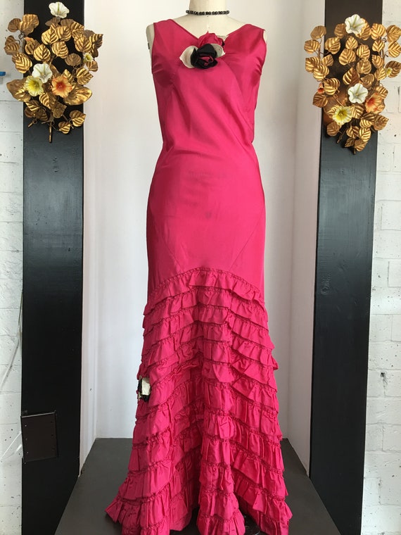 1930s satin gown, old Hollywood glamour, bias cut
