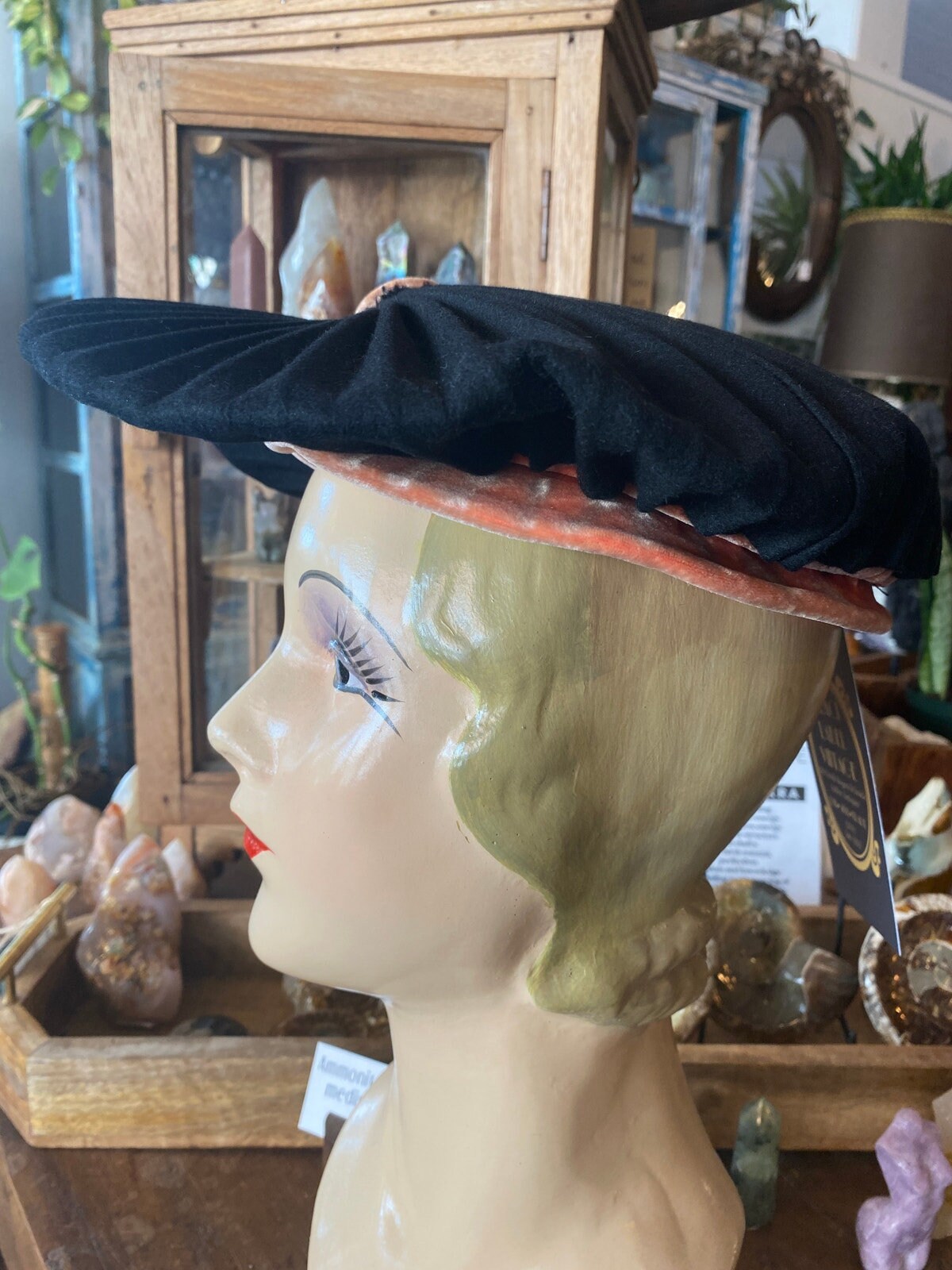 1940s statement hat, oversized beret, vintage millinery, marion valle\', pleated 1940s Statement Hat Oversized Beret Vintage Millinery Marion  main image 4