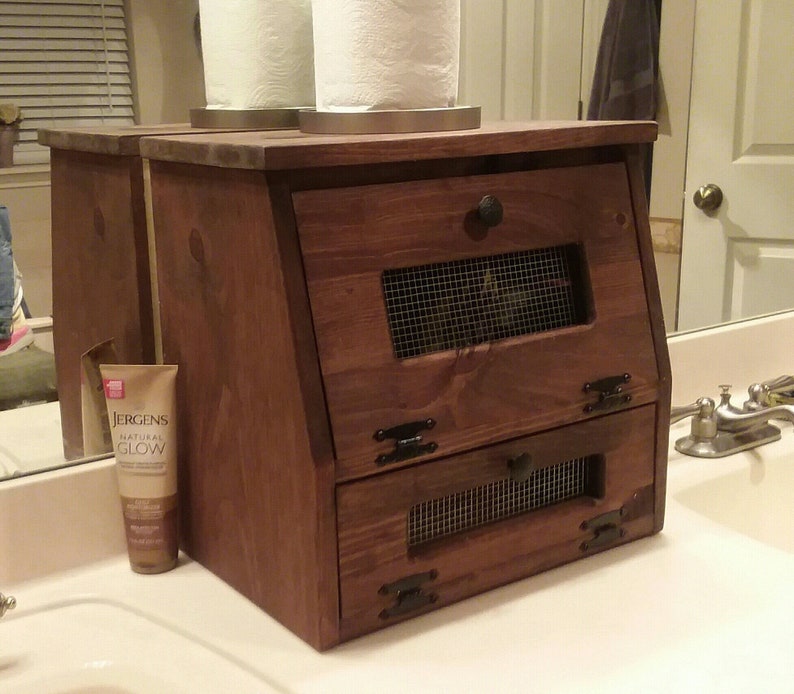 Bread Box Vegetable Bin Rustic Farmhouse wooden Storage Primitive Cupboard Onion Potatoes Country Kitchen handmade wood Gift.
RED OAK STAIN