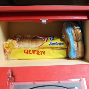 This D-LIGHTFUL DESIGNS ORIGINAL, beautiful Bread box / Vegetable bin is made from Pine or Spruce wood.  Each one is handmade by my husband and each will be a bit different due to wood grain and natural knots and flaws.
RUSTIC RED