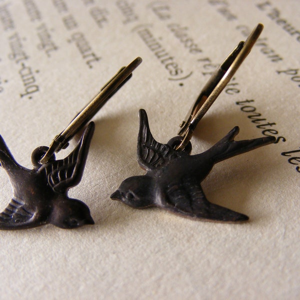 Tiny Bird Earrings Birds Woodland Womens Jewelry