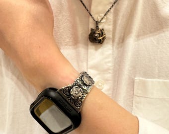 SOULITE Cloud Flower Apple Watch Bangle