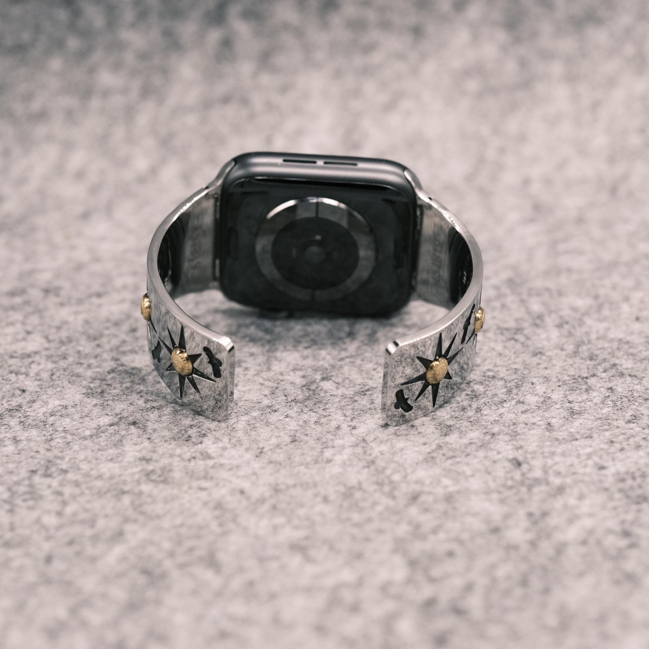 SOULITE Sun Eagle Apple Watch Bangle - Etsy