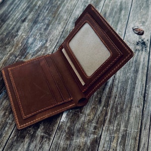 handmade Genuine Leather wallet/ genuine leather/ handmade leather/ men’s leather wallet/ gift for him/ gift for dad/ unique leather wallet