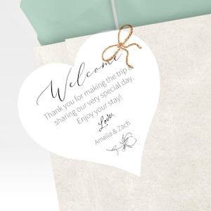 Heart Welcome Bag Tags, Personalized Wedding Welcome Tags for Out of Town Wedding Guests