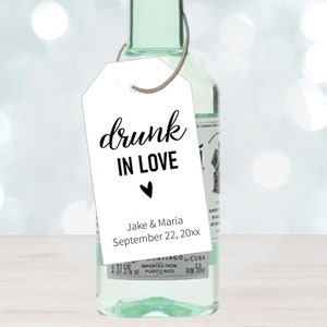 Drunk In Love Wedding Favor Tags, Personalized Bachelorette Party Tags, Mini Alcohol Bottle Favor Tags, SH1