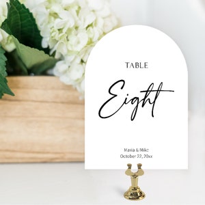 Printed Arch Double Sided Wedding Table Numbers, 5x7 Personalized Number Signs, Minimalist Calligraphy Table Number Cards,