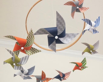 Minimalist Crib Mobile for a Blue, Green, Gray and Orange Nursery, Best POV : Happy Baby