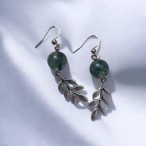 10mm Moss Agate Earrings With Leaf Charm - Crystal Earrings - Moss Agate - Stainless Steel - Gifts For Women