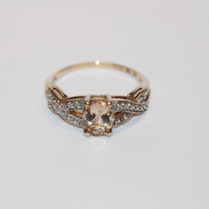 9ct Yellow Gold Cubic Zirconia Fancy Ring