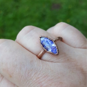 Glitter Galaxy Ring #17 (14.5 x 7mm Marquise VIntage Cut Glass Cabochon) (Size 7)