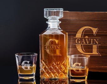 Groomsmen Gift, Personalized Whiskey Decanter Set, Custom Whiskey Glasses, Wedding Gift for Men, Engraved Wooden Box, Gift for Groom