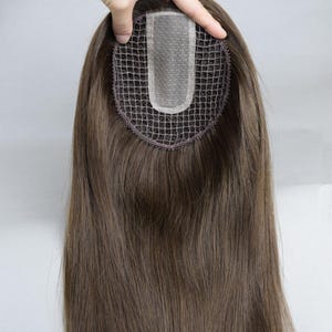 Aplique de cabelo virgem com acabamento em seda: Integração respirável em rede, castanho médio