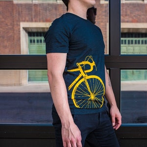 Bike T-shirt, Mens T-shirt, Unisex Tee, Large Road Bike Screen Print, Custom Ink Colour, Bicycle, Road Bike