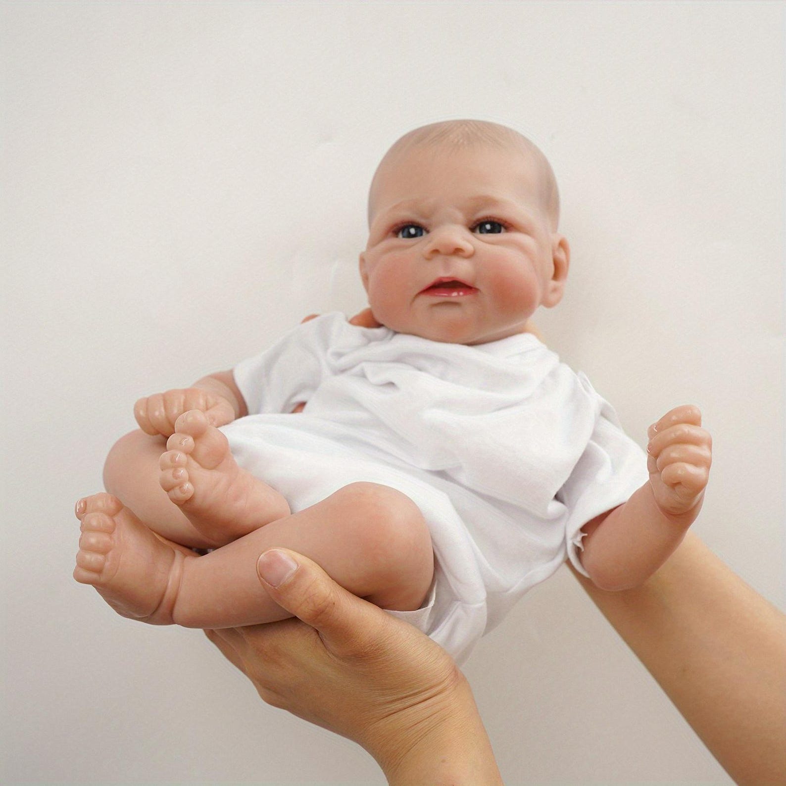 Lifelike Reborn Baby Dolls - 17-inch Soft Body Realistic-Newborn Baby Dolls Full Vinyl Body Poseable Baby Girl With Feeding Kit Gift Box For Kids Age 3