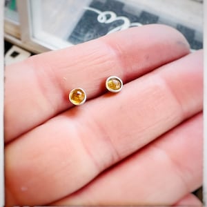 Citrine Stud Earrings-citrine post earrings-gemstone earrings-Dainty earrings-Dainty jewelry-Birthstone earrings-minimalist earrings