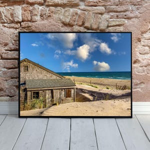 Art mural photo Cape Cod Cabin, photographie de Cape Cod dans le Massachusetts, photo du bord de mer de Cape Cod, scène de plage, plage de sable, cadeau pour amoureux de la plage,