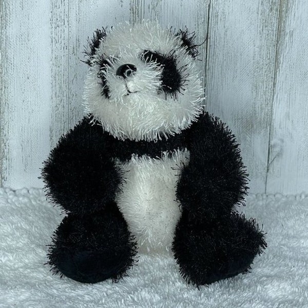 GANZ Webkinz Lil' Kinz PANDA Stuffed Animal Plush HS111