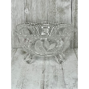Vintage Hofbauer The Byrdes Collection 24% Lead Crystal 3 Footed Bowl
