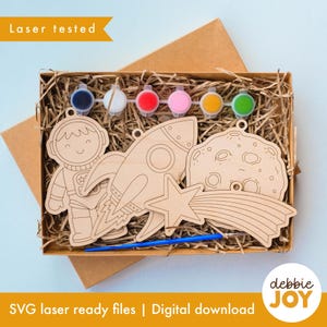 Mini kit di pittura spaziale SVG, bomboniera per bambini, astronauta, razzo, attività per bambini, file per incisione e taglio laser SVG, licenza commerciale