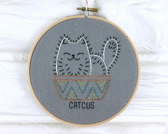 Modern Embroidery Cat Wall Art Cat Gift Under 30 Embroidery Hoop Hand Embroidered Cat Cactus Hand Stitched Home Decor 6.5 inch hoop