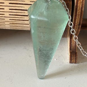 Collana Con Punta Di Cristallo Di Fluorite Arcobaleno - Foto 2