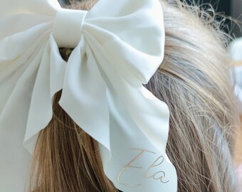 Personalized bow with name