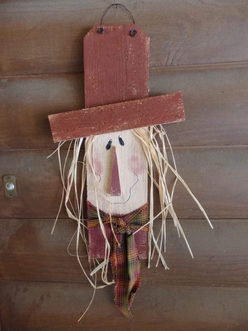 Handcrafted Wooden Cedar Picket Scarecrow Door/Wall Hanger/Fall/Seasonal Home Decor/Handpainted image 1