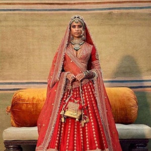 Sabyasachi lehenga online sale 2025