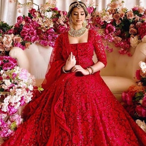 Priyanka chopra wedding red dress top