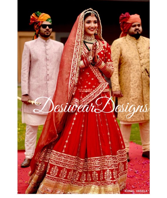 Bridal lehenga sabyasachi online sale