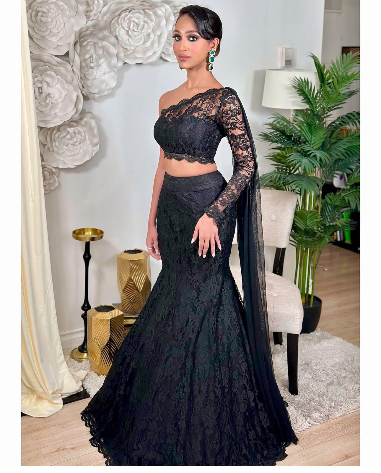 wedding dresses mermaid style Elegant Mermaid Wedding Dress with Sheer Lace Sleeves and Tulle Skirt