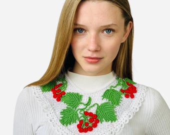 Handmade Irish Lace Crochet Collar: White Detachable Collar with Red Berries