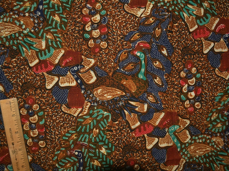  Tissu  indon sien  Batik  Tulis tissu  Java Batik  aux paons Etsy
