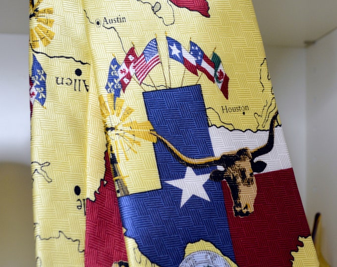 TEXAS Longhorn and Lone Star State silk necktie Ralph Marlin Lisa Davie