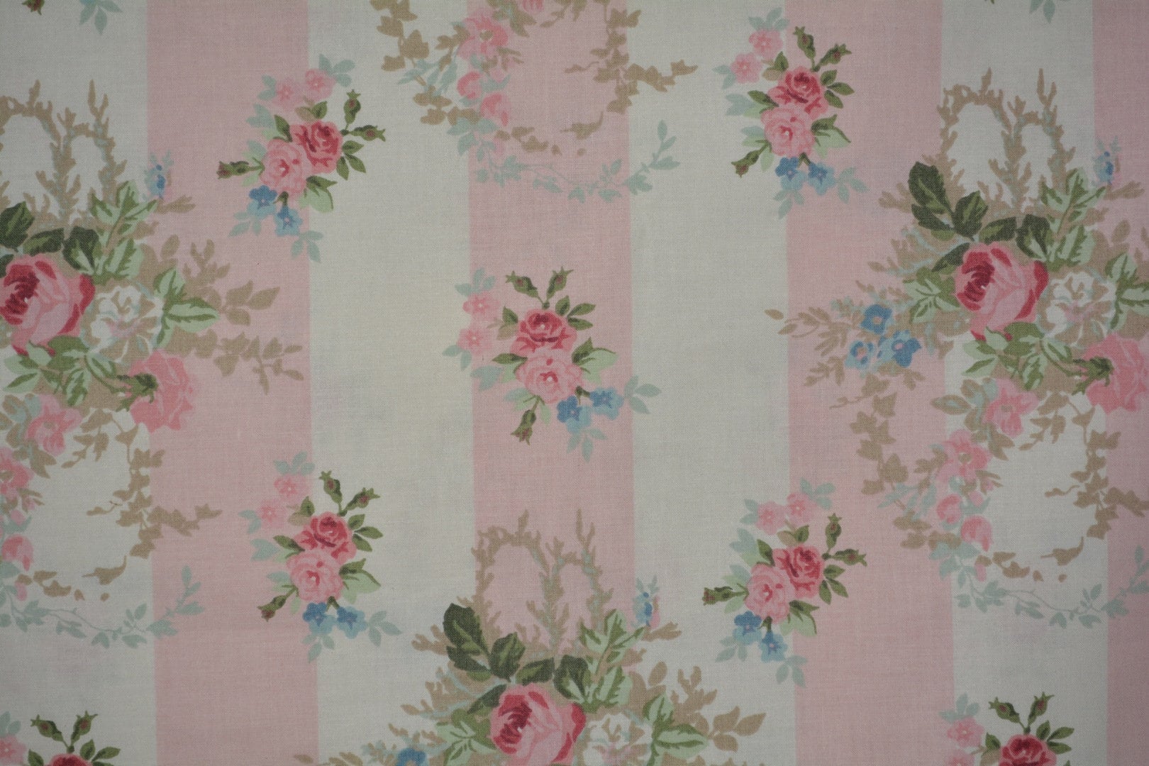 Laura Ashley Vintage Fabric Pink Morning Glories 1983 3 Yards