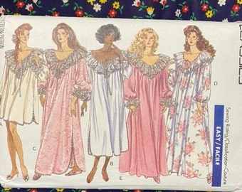 Vintage nightgown and caftan sewing pattern, Butterick 4482 1989