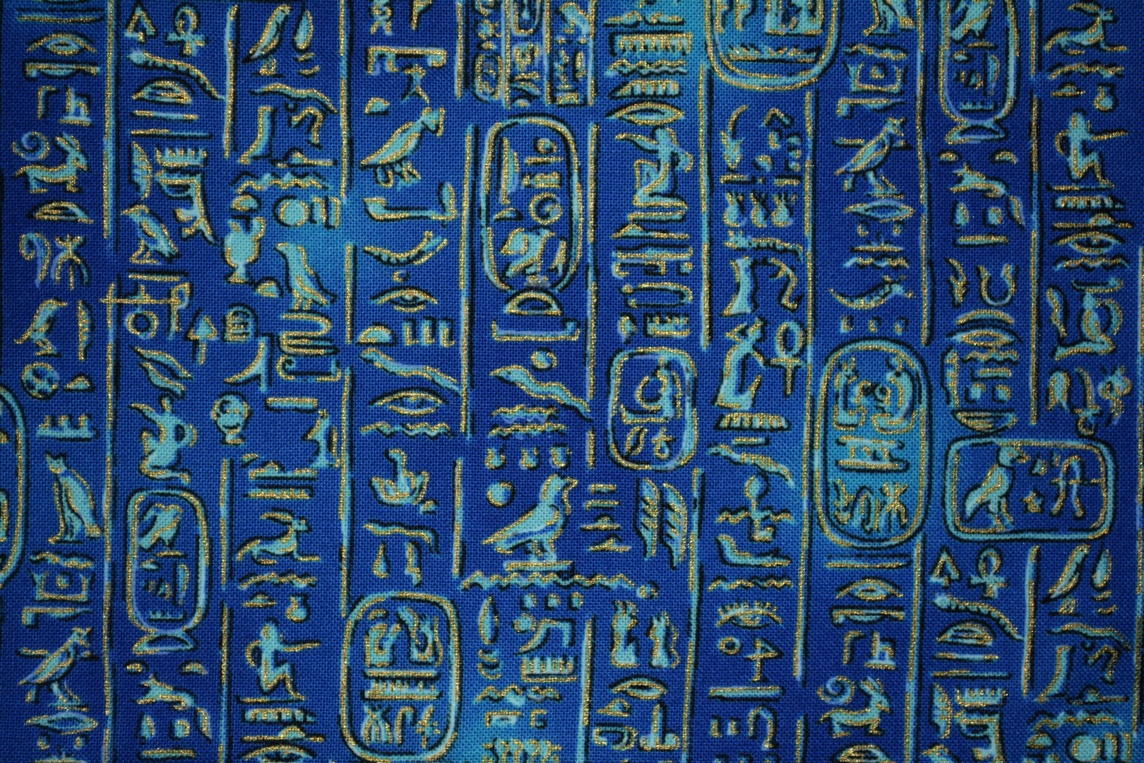 Краски в древнем египте. Египетский синий цвет. Синий фаянс древний египет. Египетский синий цвет. Окрашивание волос в древности.