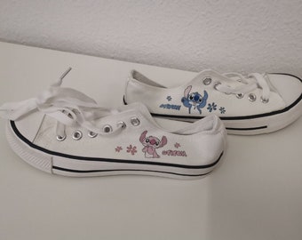 Stitch sneakers maat 40 en 41