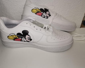 Mickey Mouse sneakers maat 40 en 41
