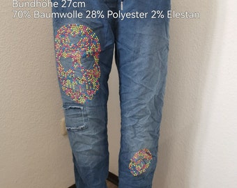 Pantalón calavera talla 36-42 look jeans