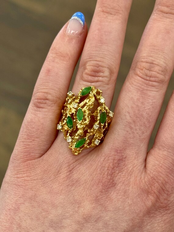 14k Emerald and Diamond Nugget Ring - image 2