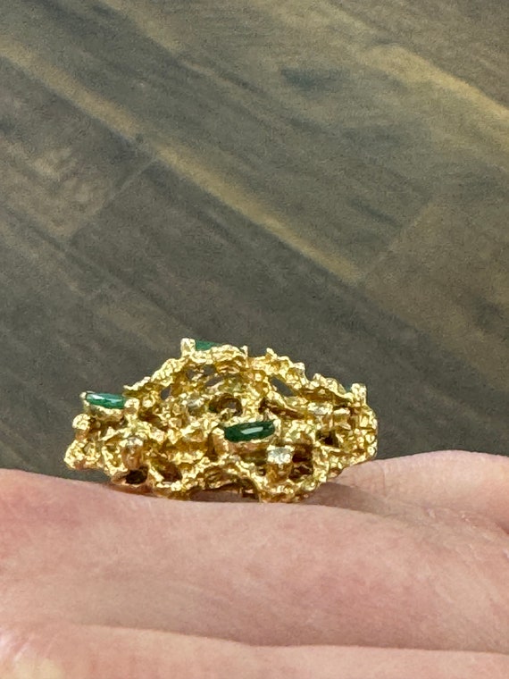 14k Emerald and Diamond Nugget Ring - image 3