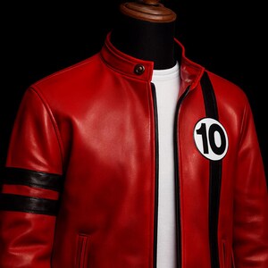 Op Ben 10 geïnspireerd rood leren cosplayjack – Albedo Biker| Handgemaakt superheld Halloween-kostuum afbeelding 4