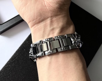 Gothic Punk Apple Watch Band for Men & Women | Silver Metal Bracelet Strap | Fits 49mm 45mm 41mm 40mm Series 9 8 7 6 SE