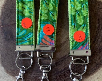 Green Flora Key Fob Wristlet